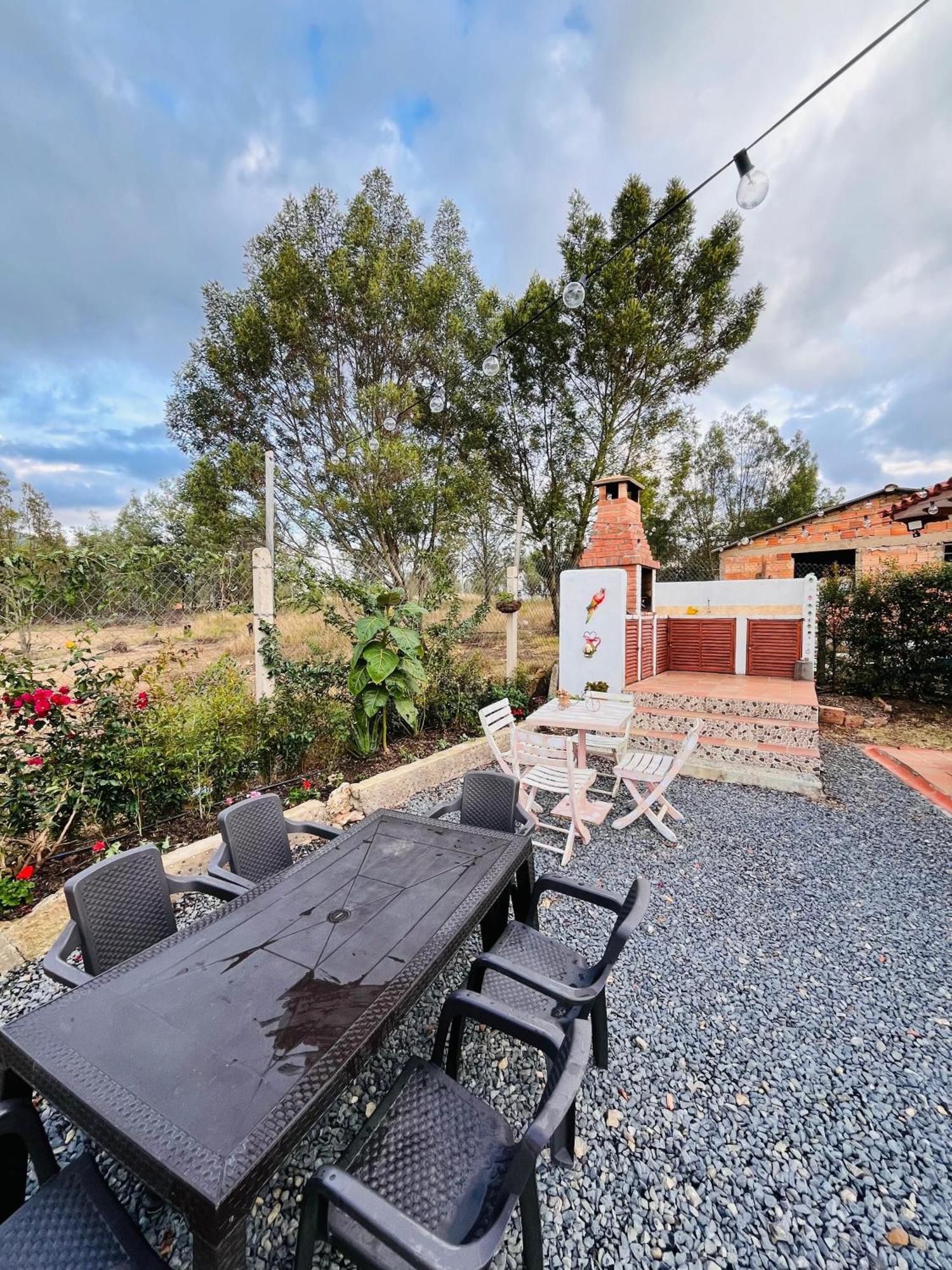 Dos Con Bano Privado, Solo Ti Y Tus Acompanaste * Villa de Leyva